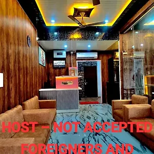  Hotel Vinayak Plaza